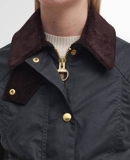 Cropped Beadnell Waxed Jacket 